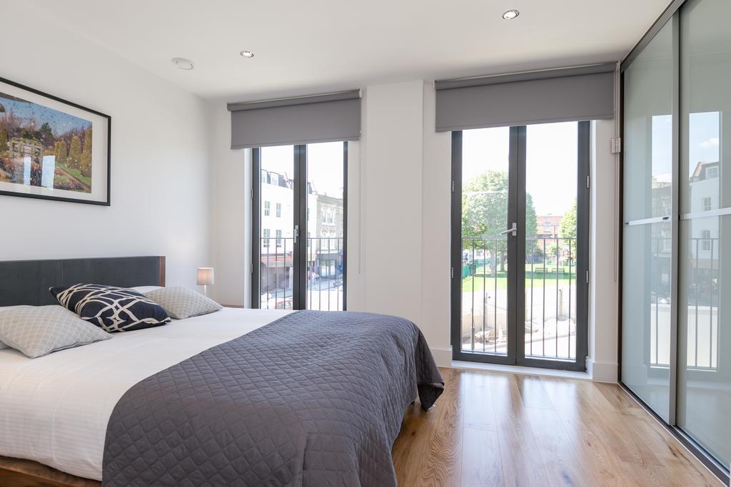 Portobello Apt With Floor-To-Ceiling Views Londres Exterior foto
