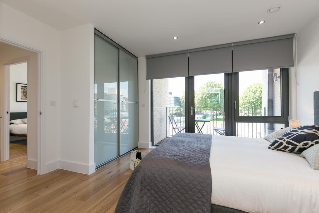 Portobello Apt With Floor-To-Ceiling Views Londres Exterior foto